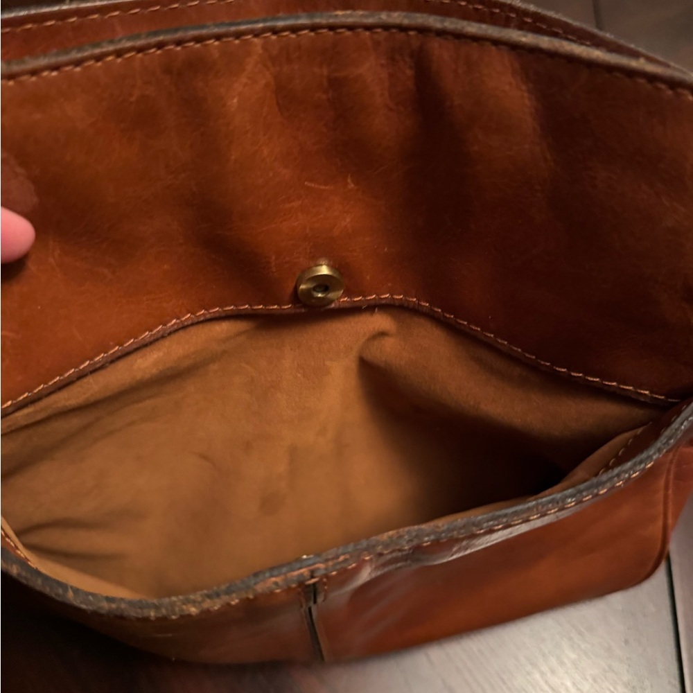Patricia Nash -used Tan Leather Messenger Bag with Buckle Short Strap - Picture 7 of 16